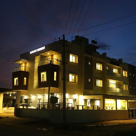 Отель Samarth Residency Хоспет Экстерьер фото